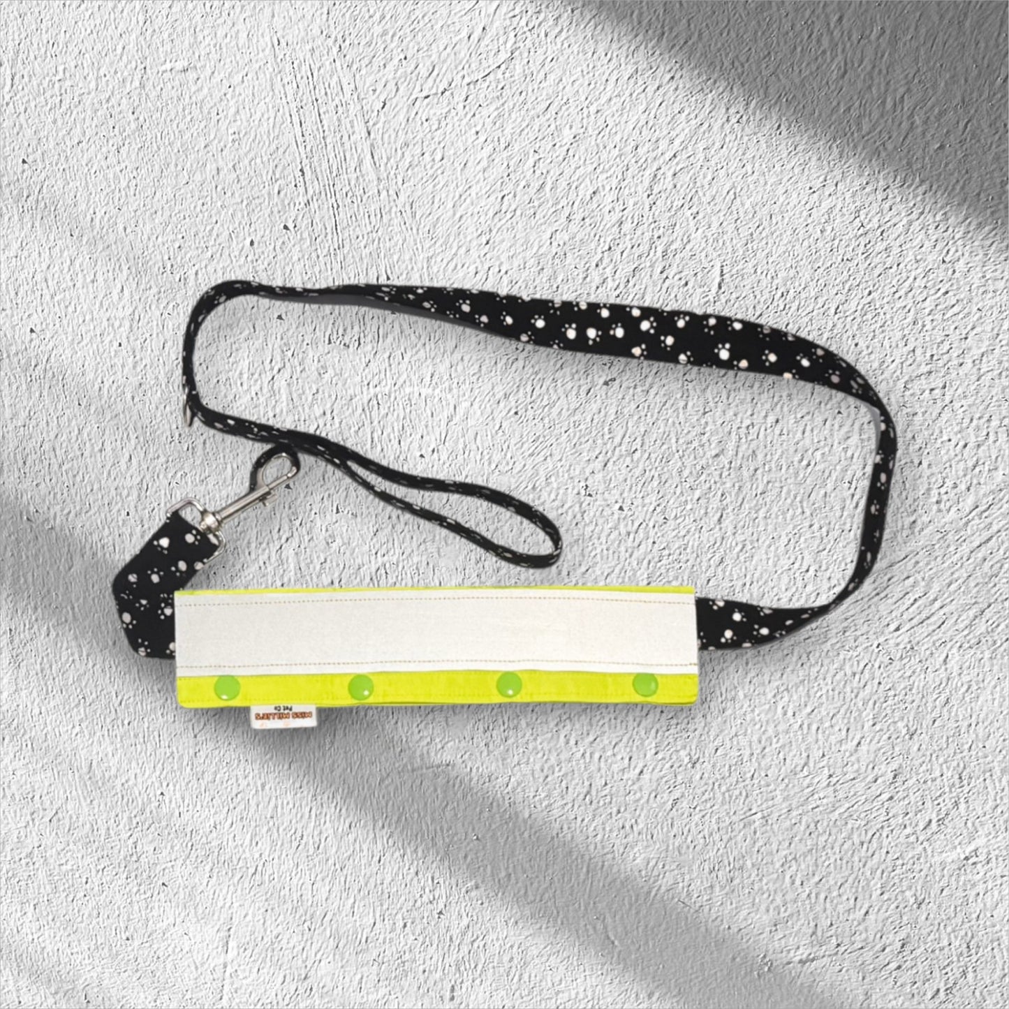 Reflective Hi - Viz Leash Sleeve